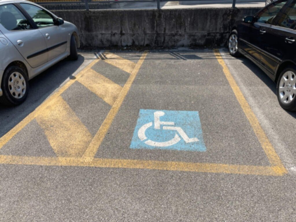 AREA PARCHEGGI