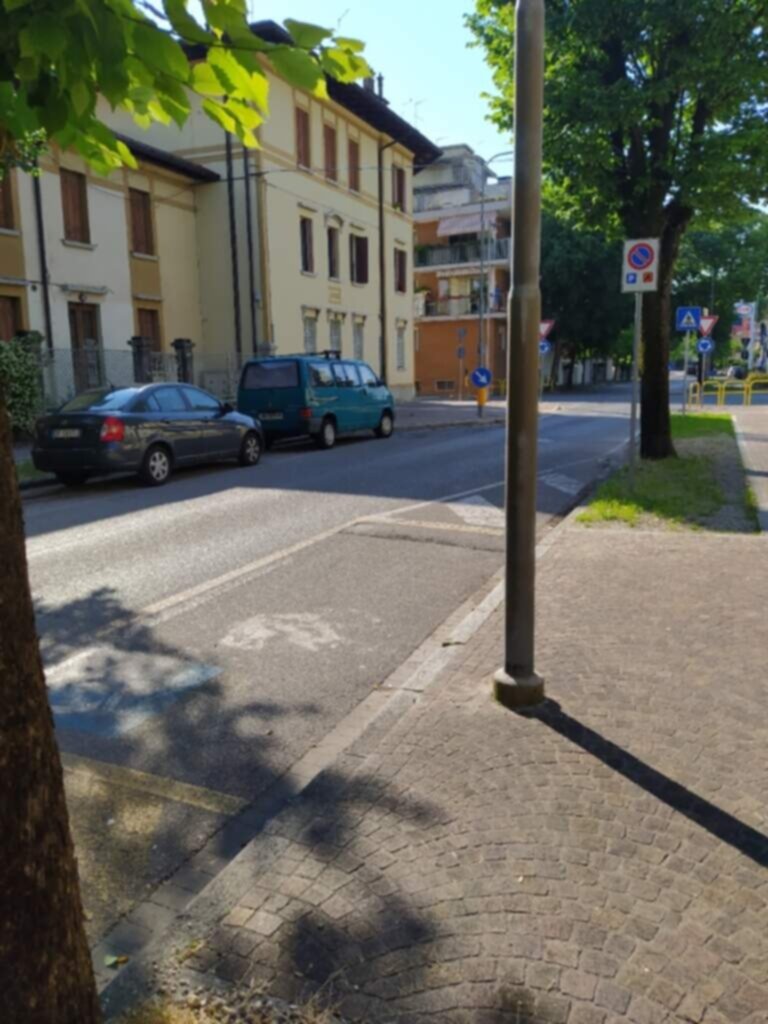 PARCHEGGIO DISABILI PUBBLICO Via Gen. Antonio Cantore