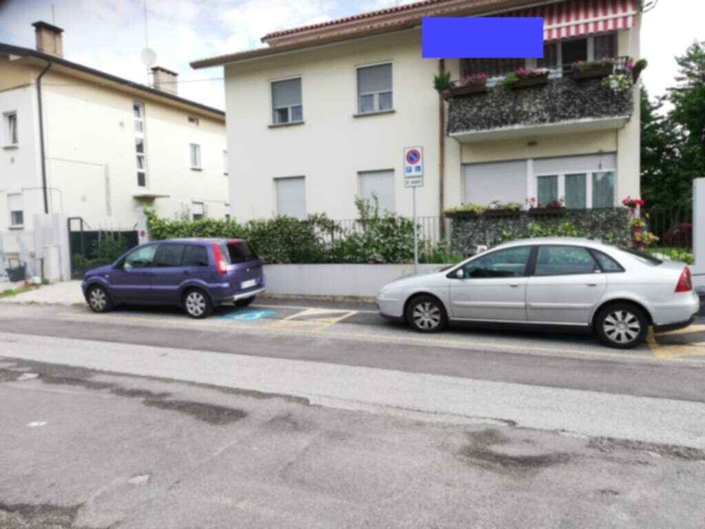 PARCHEGGIO DISABILI PUBBLICO VIA AIELLO