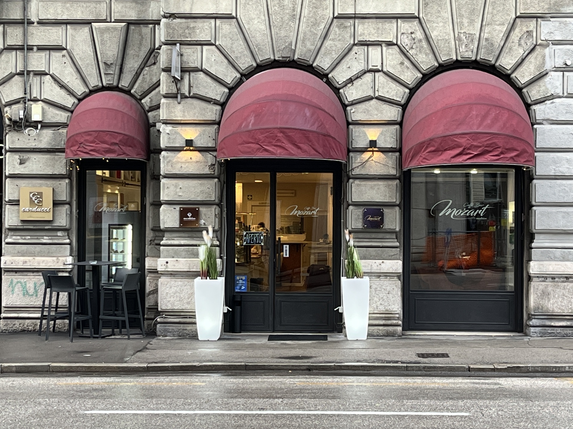 Mozart Caffe Bar