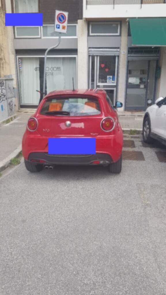 PARCHEGGIO DISABILI PUBBLICO