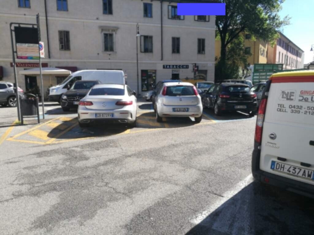 PARCHEGGIO DISABILI PUBBLICO Largo delle Grazie