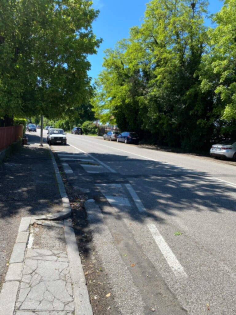 PARCHEGGIO DISABILI PUBBLICO