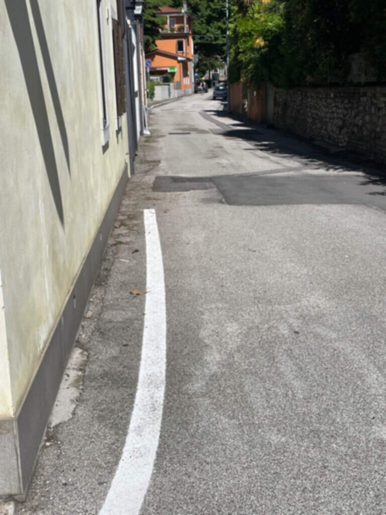 PARCHEGGIO DISABILI PUBBLICO Via Tessitori