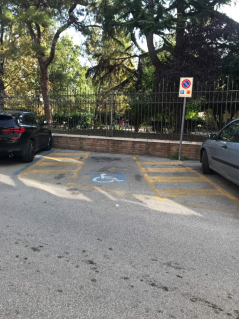 parcheggio disabili