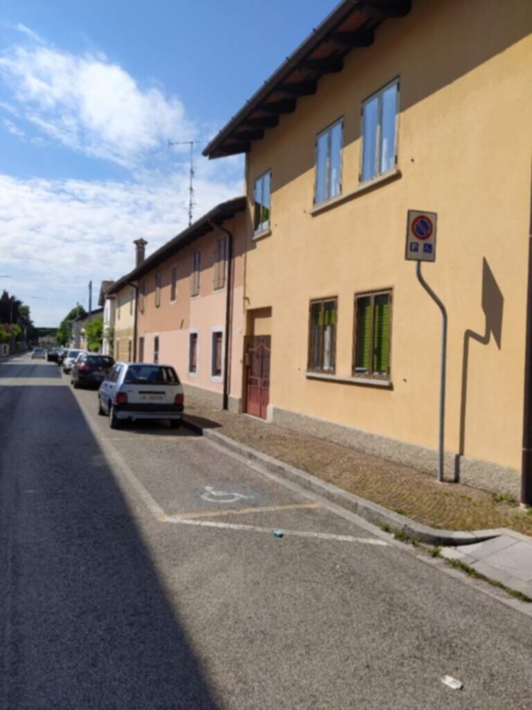 PARCHEGGIO DISABILI PUBBLICO via Pirano