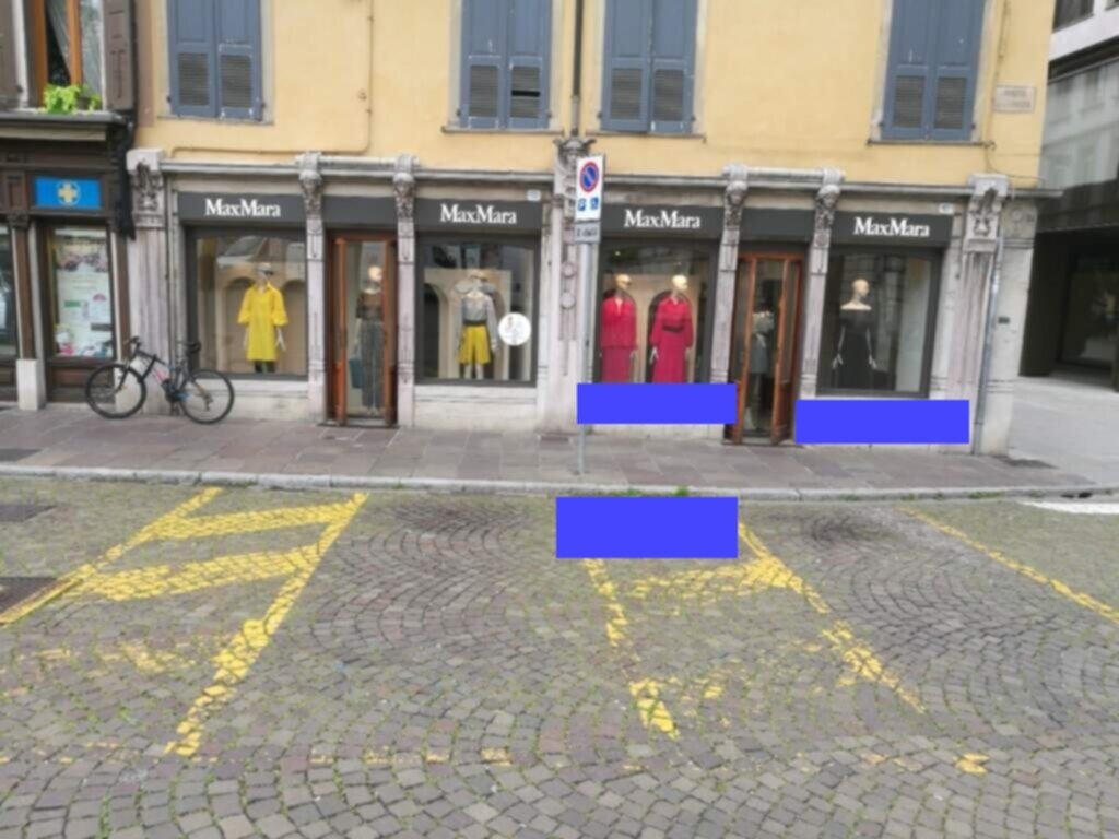 PARCHEGGIO DISABILI PUBBLICO in Piazza della Libertà